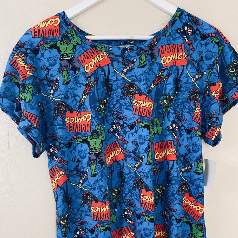 Mighty Fine T-Shirt. Multi colors. Sz XL.